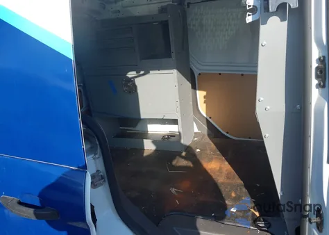 2021 Ford Transit Connect Xl z USA, uszkodzony, nr VIN NM0LS6E27M1488977